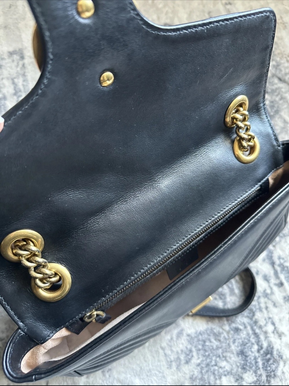 Gucci Black Marmont Leather Shoulder Bag with - Picture 8 of 10